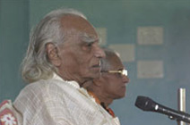 Yogacharya B.K.S.Iyengar addressing Yoga teachers and students attending Yoga teacher training course and talking on his own experiences and various Yoga Sutras of Patanjali